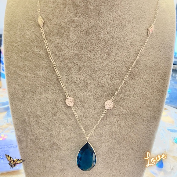 Regal London Blue Topaz Handmade Pendant Necklace - Picture 2 of 5